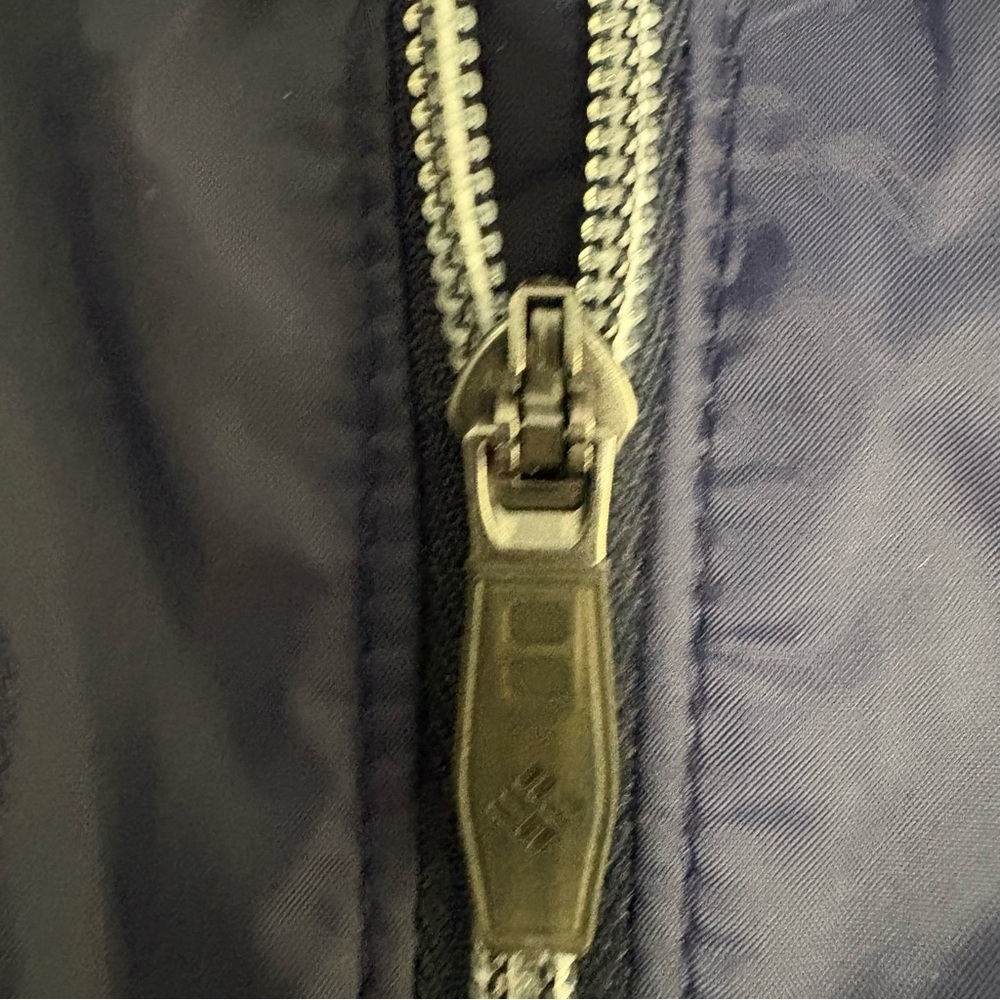 Columbia Women's Navy Jacket - Picture 5 of 7
